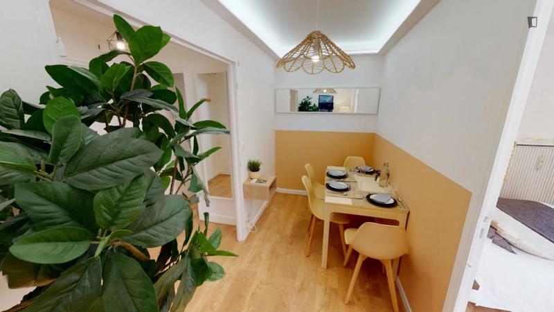 Chambre - 12 m² - 3 pièces