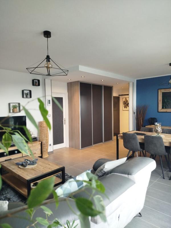 Appartement - 75 m² - 3 pièces