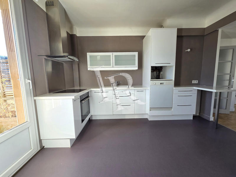 Appartement - 84 m² - 3 pièces