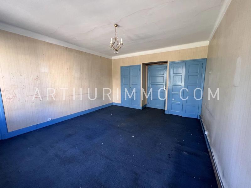 Appartement - 183 m² - 6 pièces