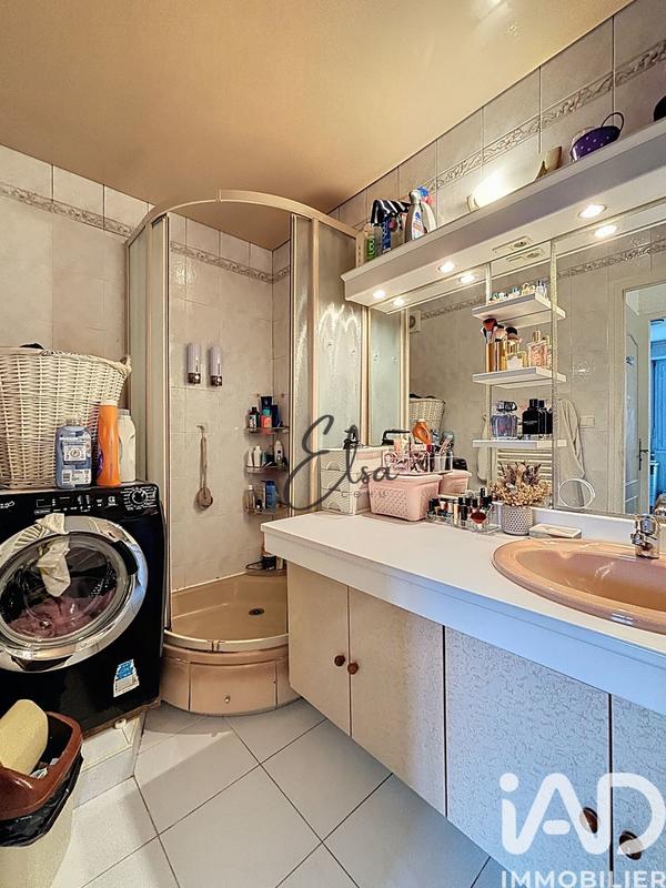 Appartement - 93 m² - 5 pièces