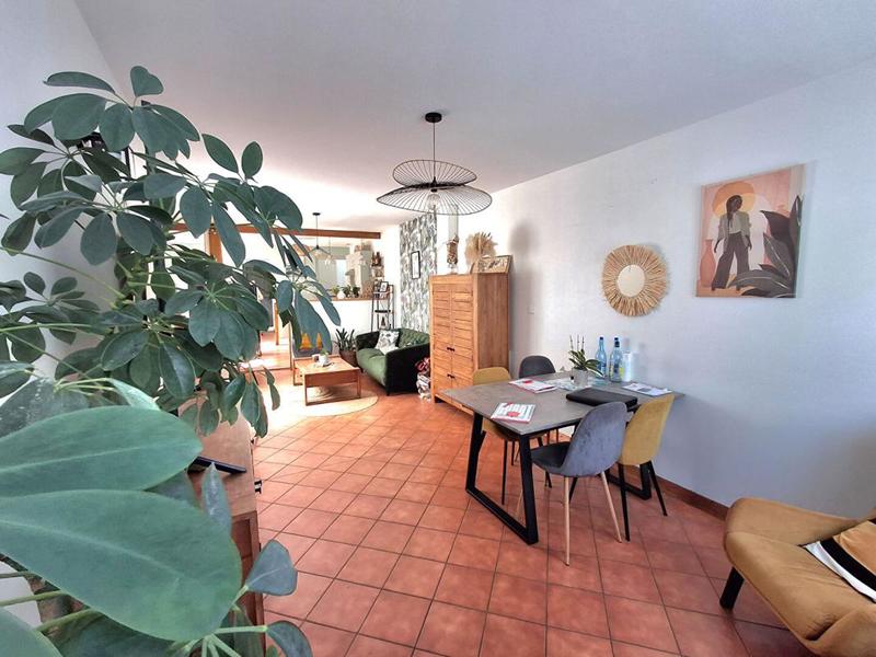 Maison - 112 m² - 5 pièces