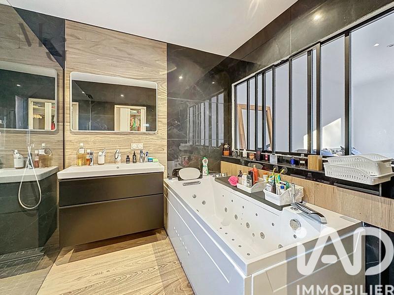 Maison - 149 m² - 5 pièces