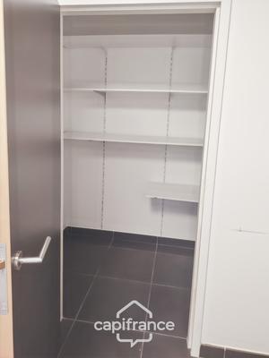 Local d'activité / Entrepôt - 40 m² - 3 pièces