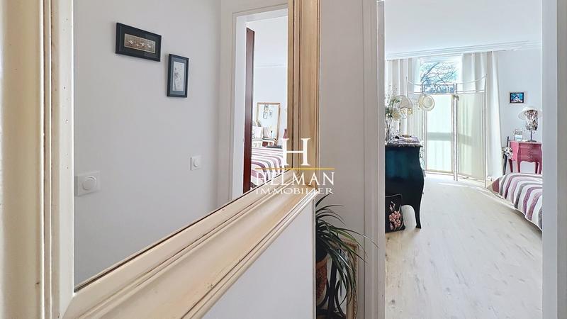 Appartement - 127 m² - 4 pièces