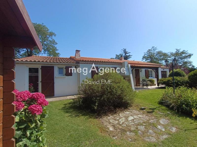 Maison - 103 m² - 4 pièces