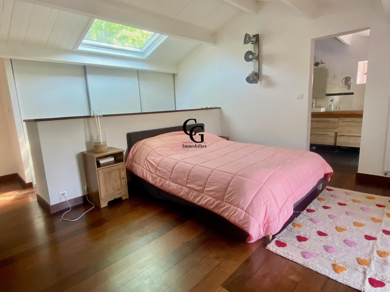 Maison ancienne - 315 m² - 9 pièces