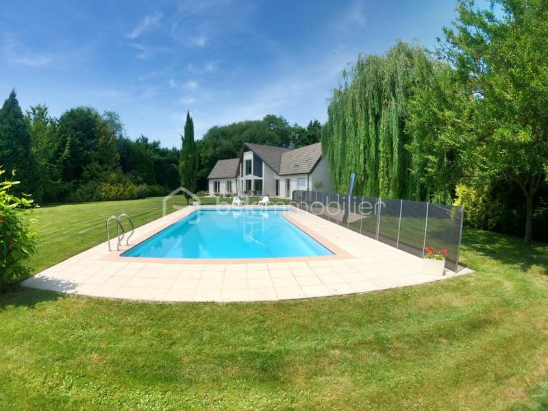 Maison d'architecte - 255 m² - 6 pièces