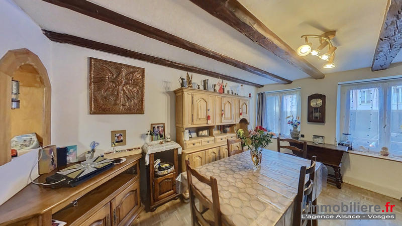 Maison traditionnelle - 118 m² - 6 pièces