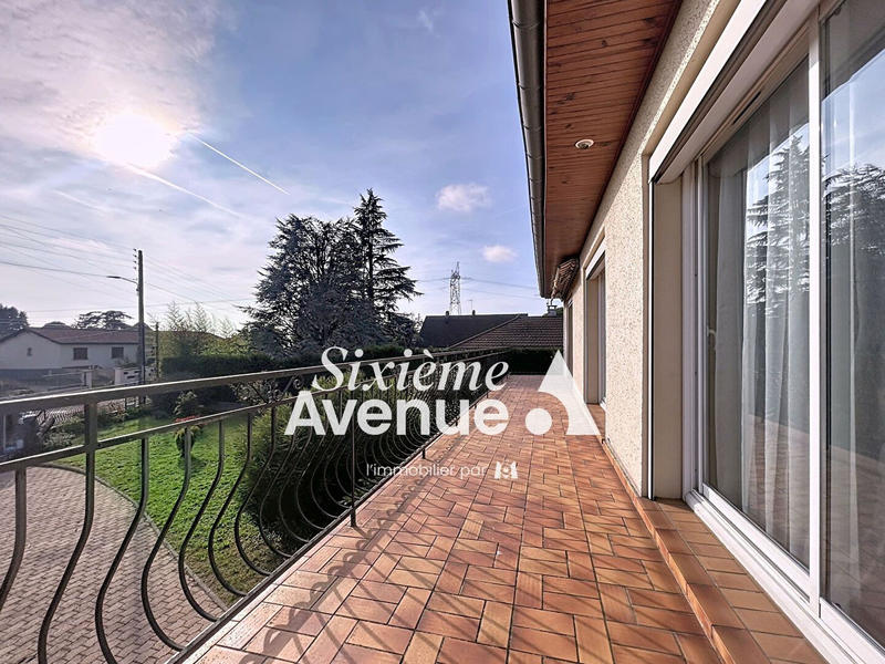 Maison - 88 m² - 4 pièces