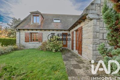 Maison - 215 m² - 6 pièces