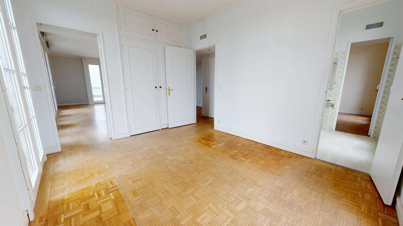 Appartement - 85 m² - 3 pièces