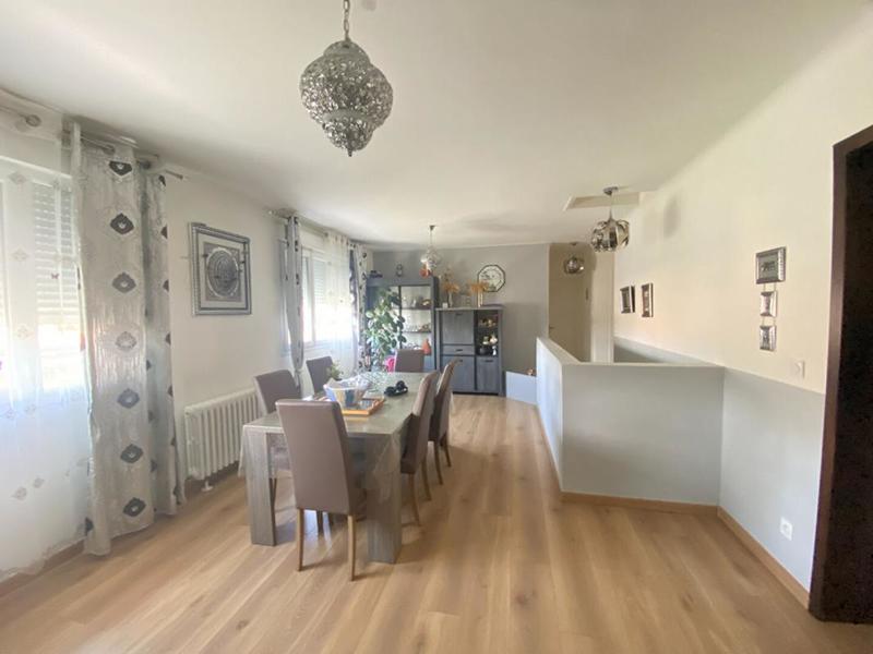 Maison - 135 m² - 4 pièces