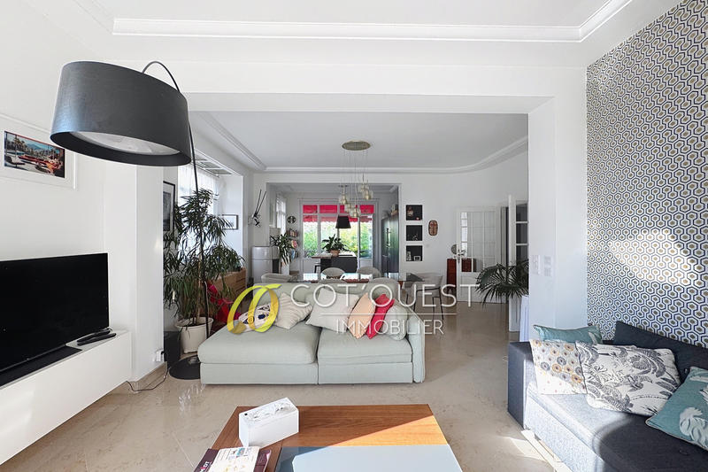 Appartement - 110 m² - 4 pièces