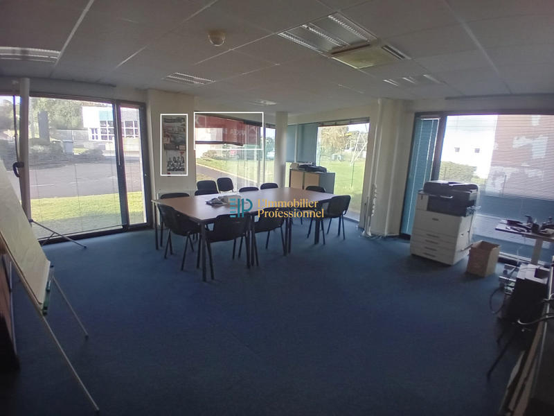 Bureau - 275 m² - 10 pièces