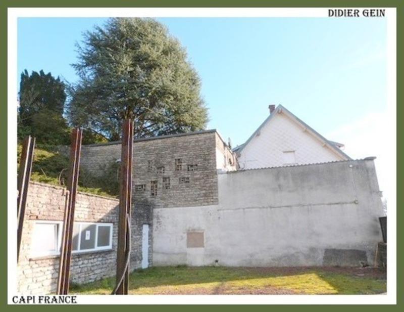 Maison - 742 m² - 32 pièces