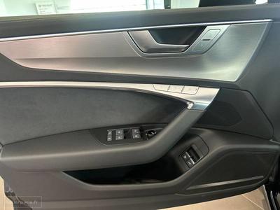 Audi A6 Avant 55 TFSIe 367 ch s tronic 7 Quattro Competition