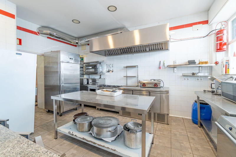 Local commercial - 100 m²