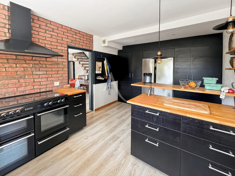 Maison - 103 m² - 4 pièces