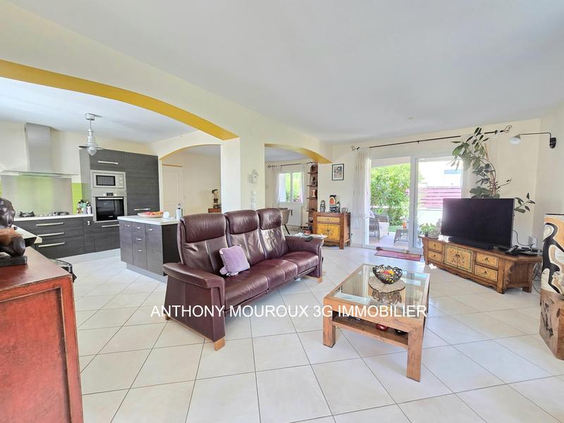 Maison - 162 m² - 6 pièces