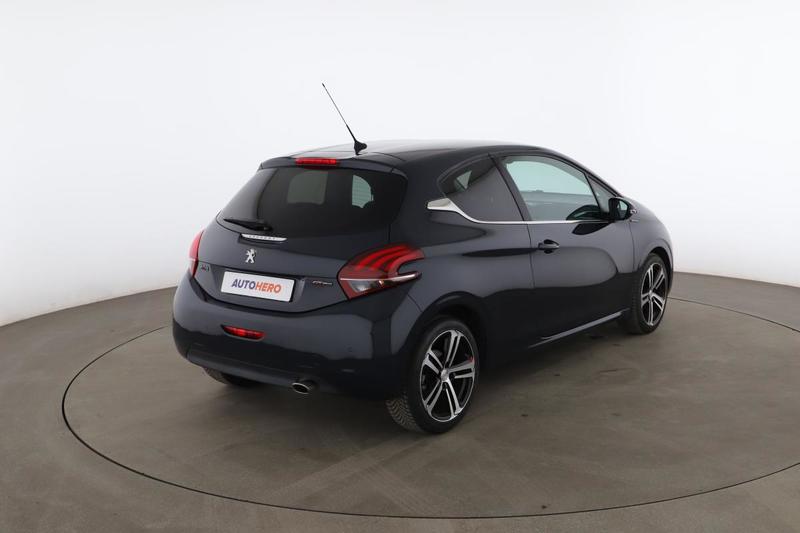 Peugeot 208 1.6 Blue-HDi Gt Line 3p 120 ch