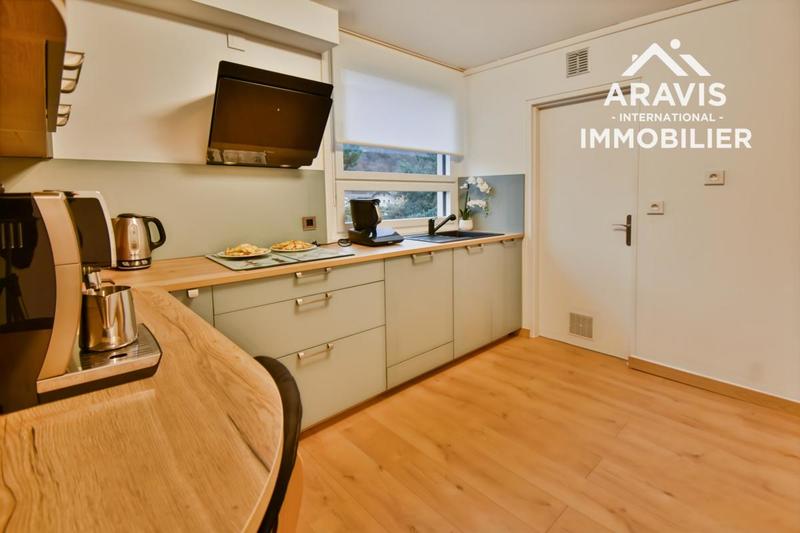 Appartement - 79 m² - 4 pièces