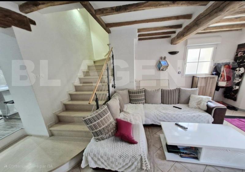 Maison - 111 m² - 4 pièces