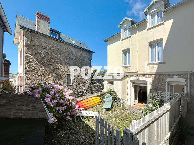 Maison - 85 m² - 5 pièces