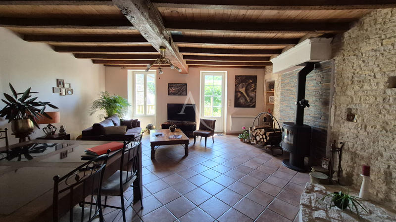 Maison - 157 m² - 5 pièces