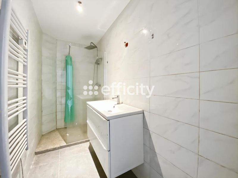 Maison - 136 m² - 8 pièces