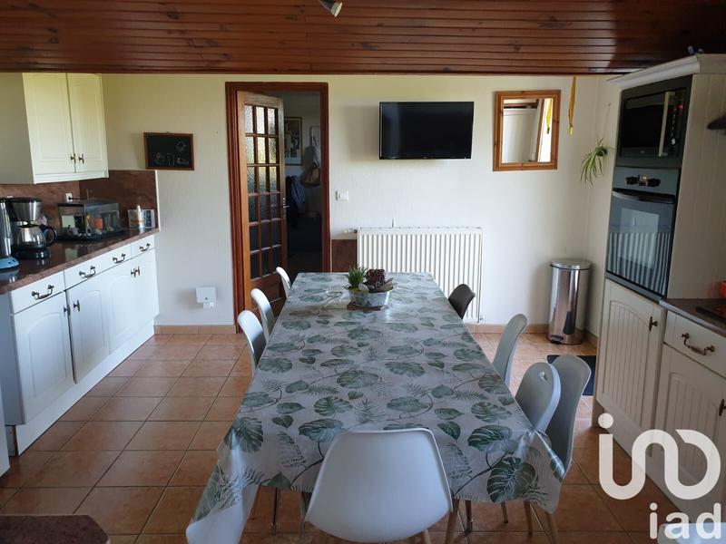 Maison - 179 m² - 8 pièces