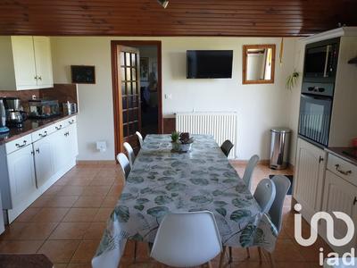 Maison - 179 m² - 8 pièces