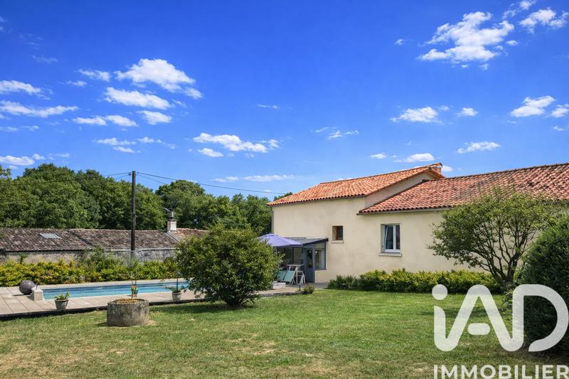 Maison - 176 m² - 6 pièces