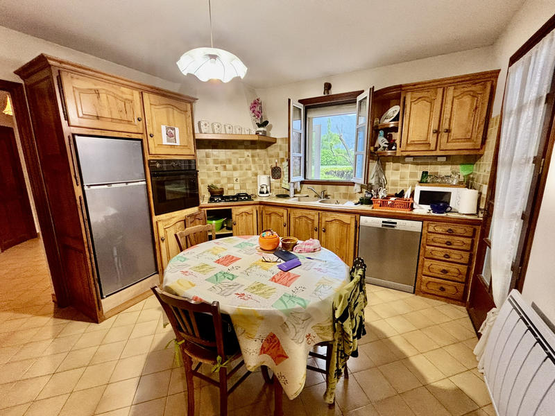 Maison - 204 m² - 8 pièces