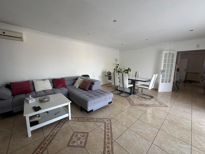 Maison - 162 m² - 5 pièces