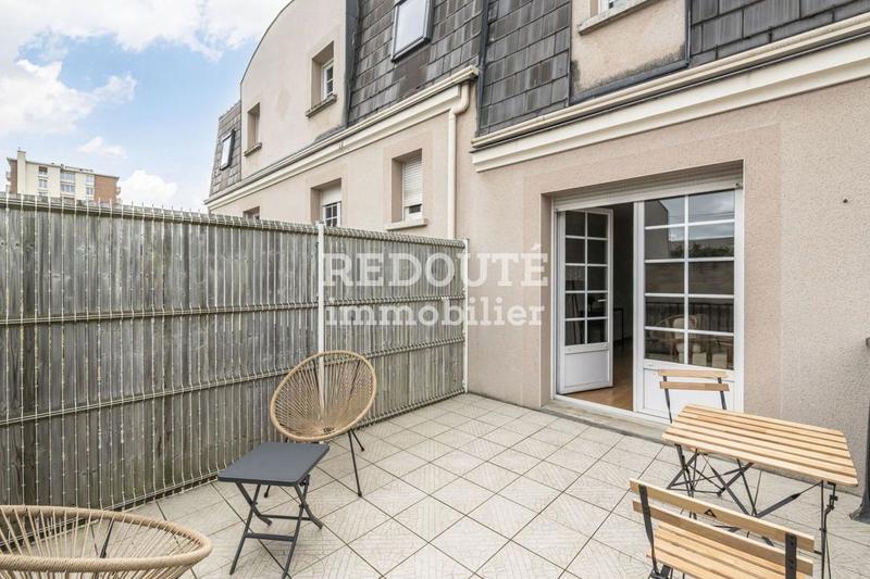 Appartement - 129 m² - 6 pièces