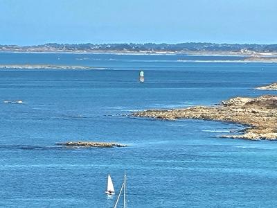 Maison contemporaine - 107 m² - 6 pièces