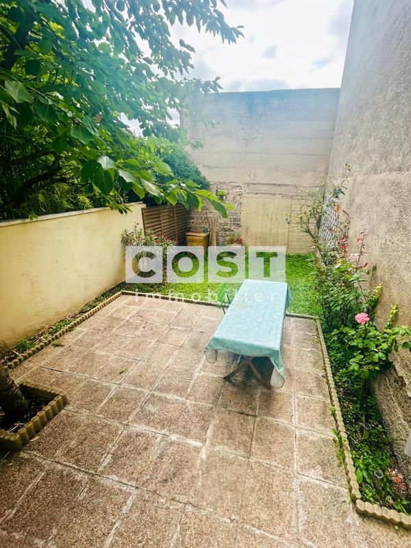 Maison - 85 m² - 4 pièces