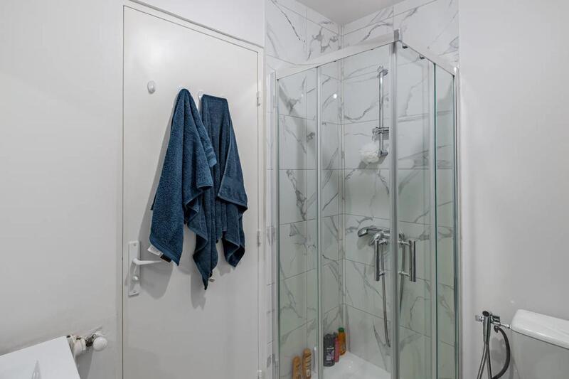 Studio - 30 m² - 1 pièce