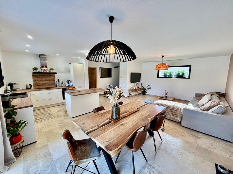 Villa - 108 m² - 4 pièces