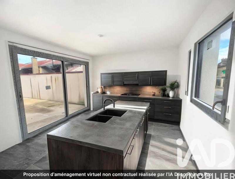 Maison - 227 m² - 7 pièces