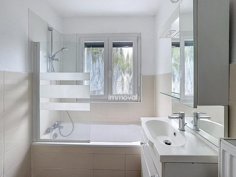 Appartement - 70 m² - 3 pièces