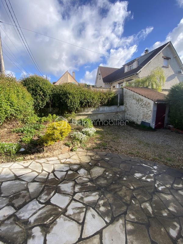 Maison - 60 m² - 4 pièces