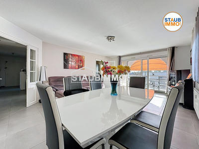 Appartement - 90 m² - 4 pièces