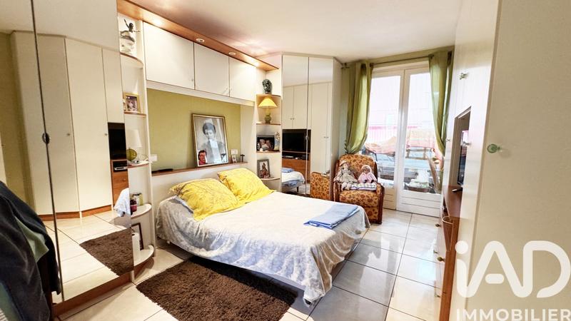 Maison - 179 m² - 6 pièces