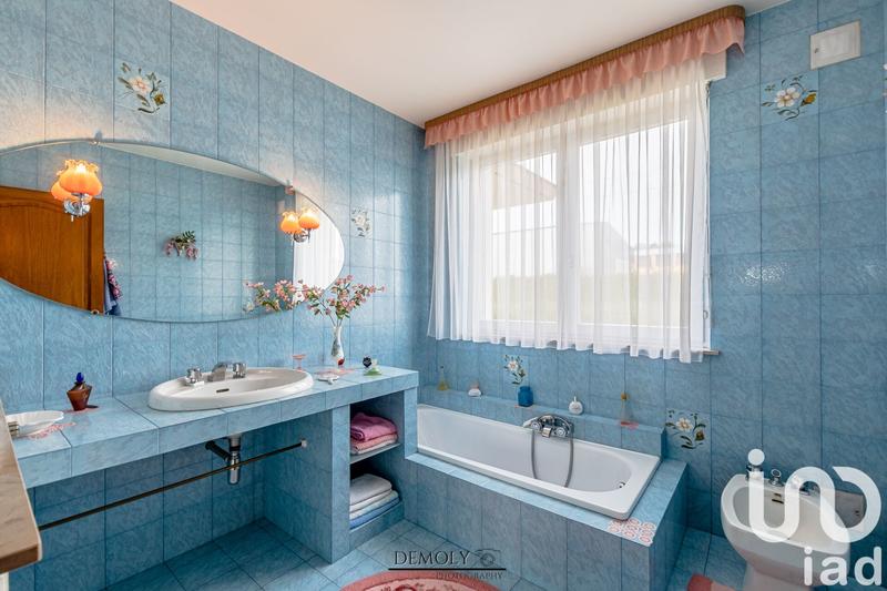 Maison - 150 m² - 9 pièces