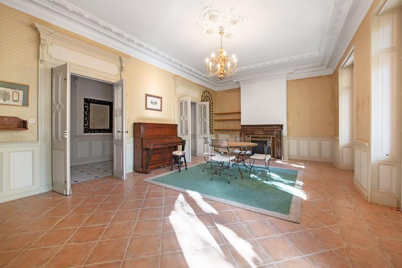 Maison bourgeoise - 385 m² - 12 pièces
