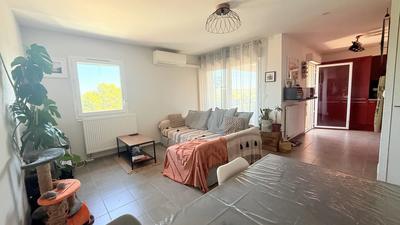 Appartement - 64 m² - 3 pièces