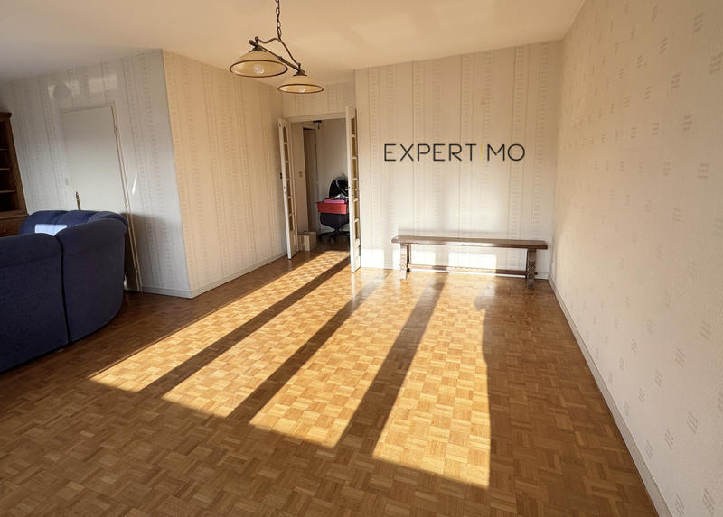 Appartement - 97 m² - 5 pièces