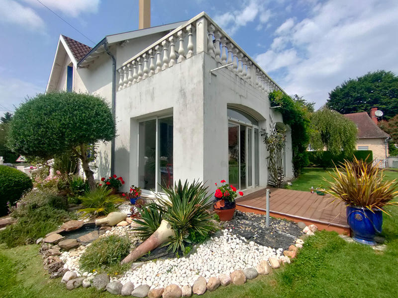 Maison - 130 m² - 6 pièces